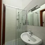 Apartamento Kosmosuite Con Sauna E Idromassaggio In