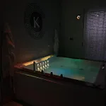 Kosmosuite Con Sauna E Idromassaggio In