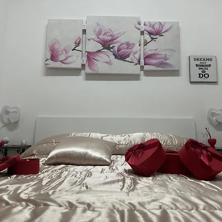 Kosmosuite Con Sauna E Idromassaggio In *