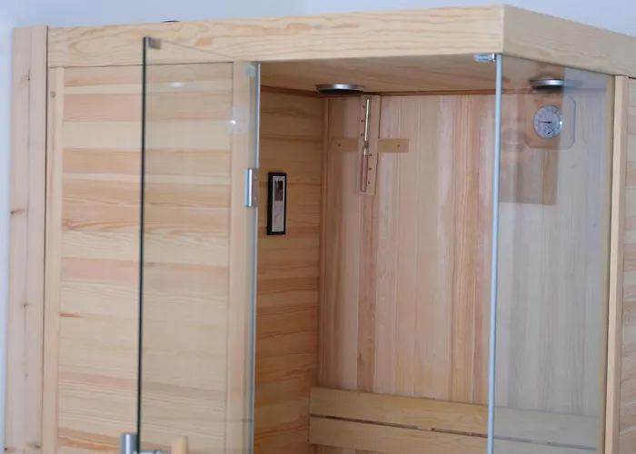 Kosmosuite Con Sauna E Idromassaggio In *