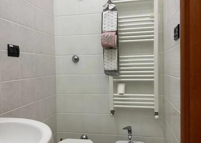 Kosmosuite Con Sauna E Idromassaggio In *